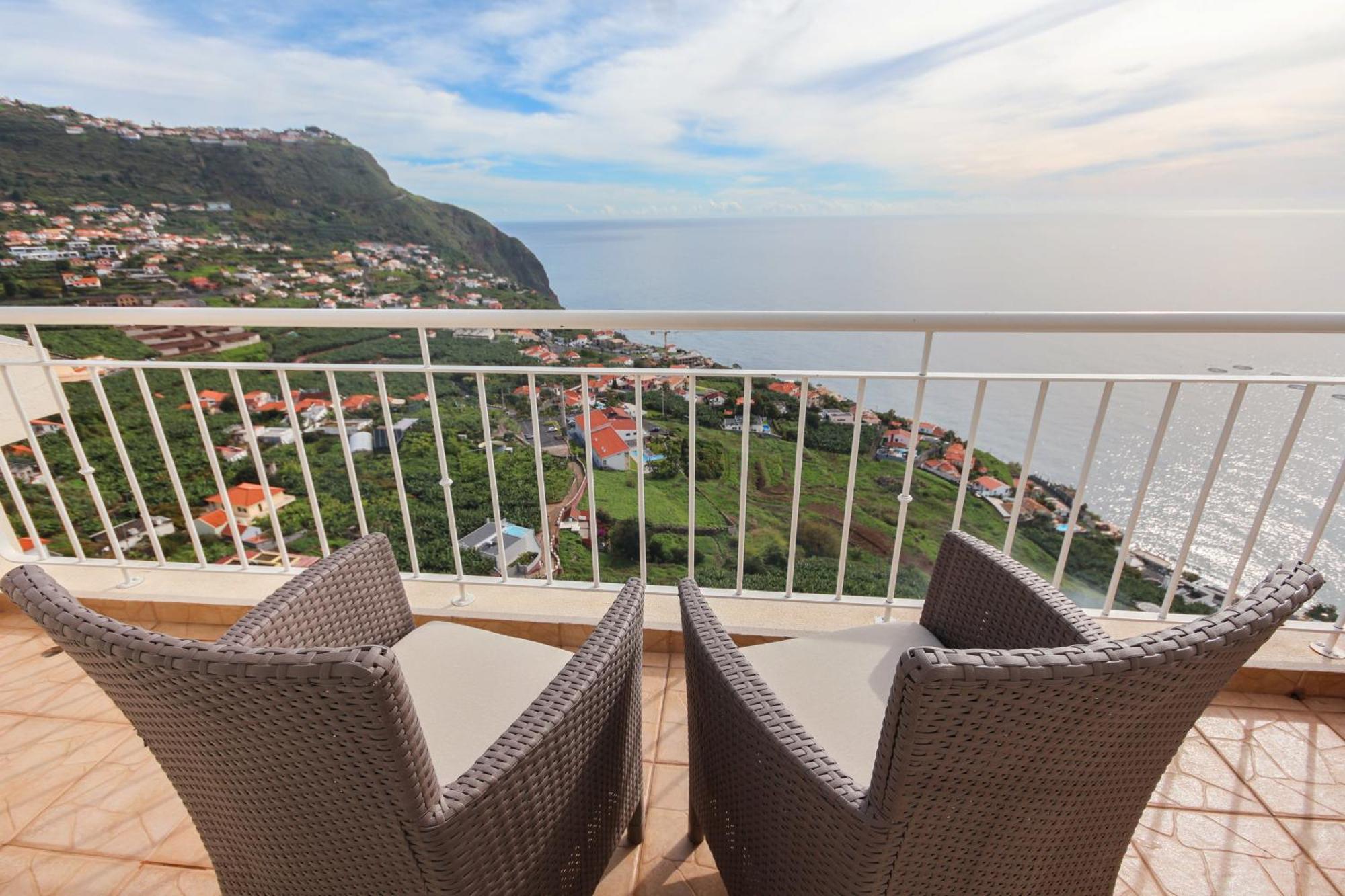 Casa Serena Apartments Arco da Calheta  Buitenkant foto